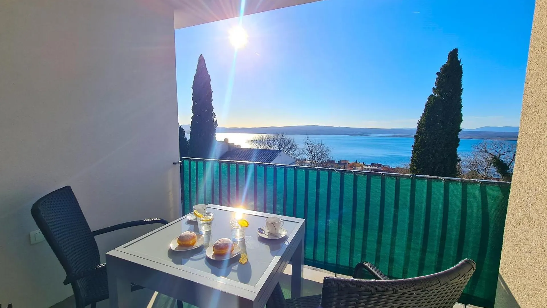 Mistral A Apartments Dramalj Croatia